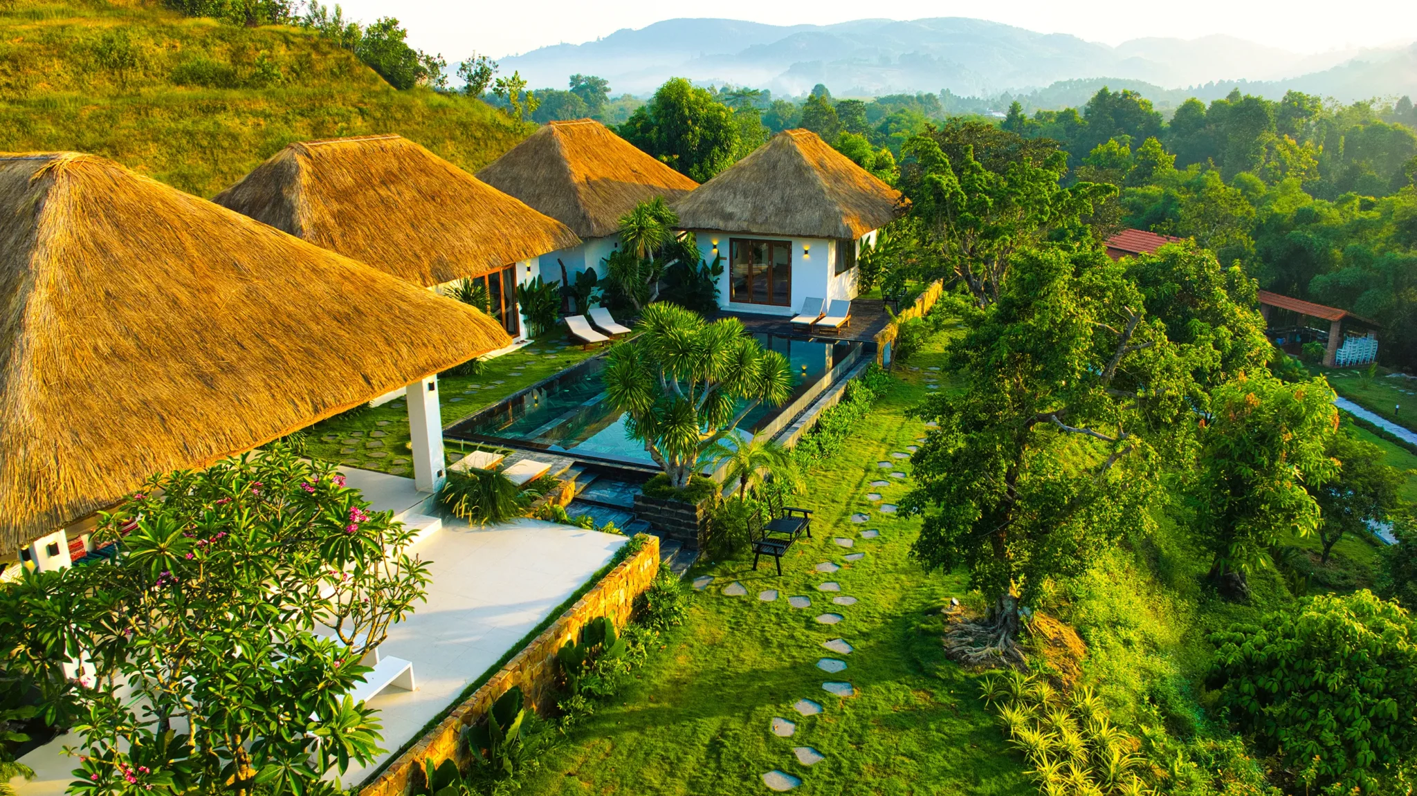 lâm đồng tropical villa2