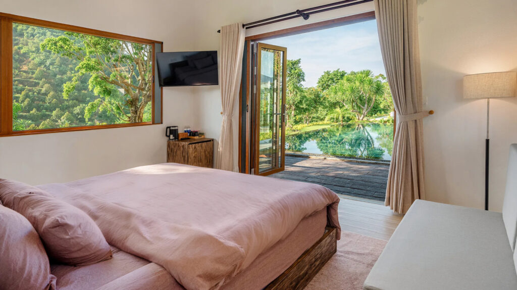 Hãy để villa nghỉ dưỡng tại Lâm Đồng Tropical Villas trở thành điểm khởi đầu cho một hành trình mới của bạn và gia đình. Hãy để villa nghỉ dưỡng tại Lâm Đồng Tropical Villas trở thành điểm khởi đầu cho một hành trình mới của bạn và gia đình.